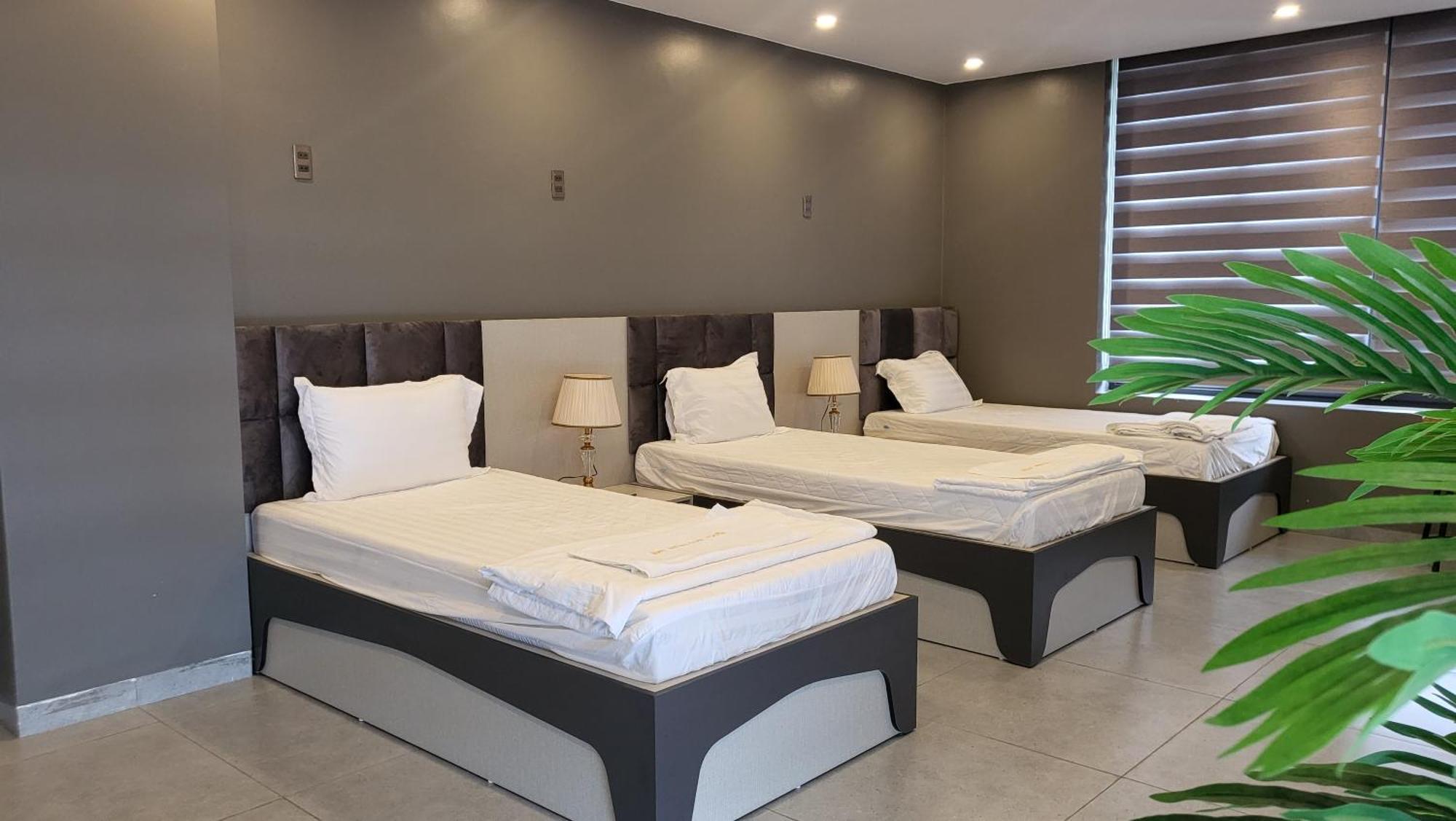 Lotus Premium Lodge - Lotus Group Tours Ha Giang Exterior photo